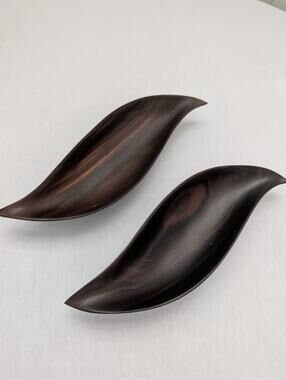 Rare Kamagong MidCentury Leaf Bowls Set 2 Phillipines Hibiscus Brand Ironwood